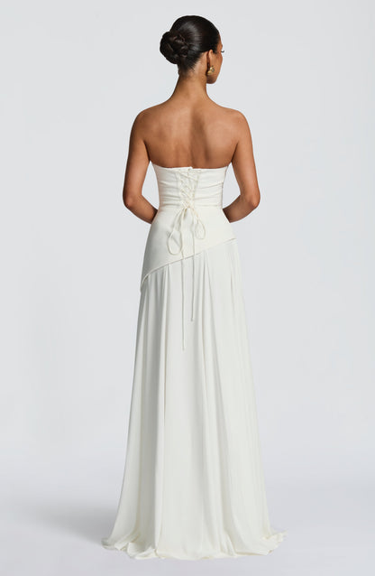 Elegant Strapless Satin Maxi Dress